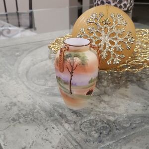 Hand painted vintage porcelain Nippon vase